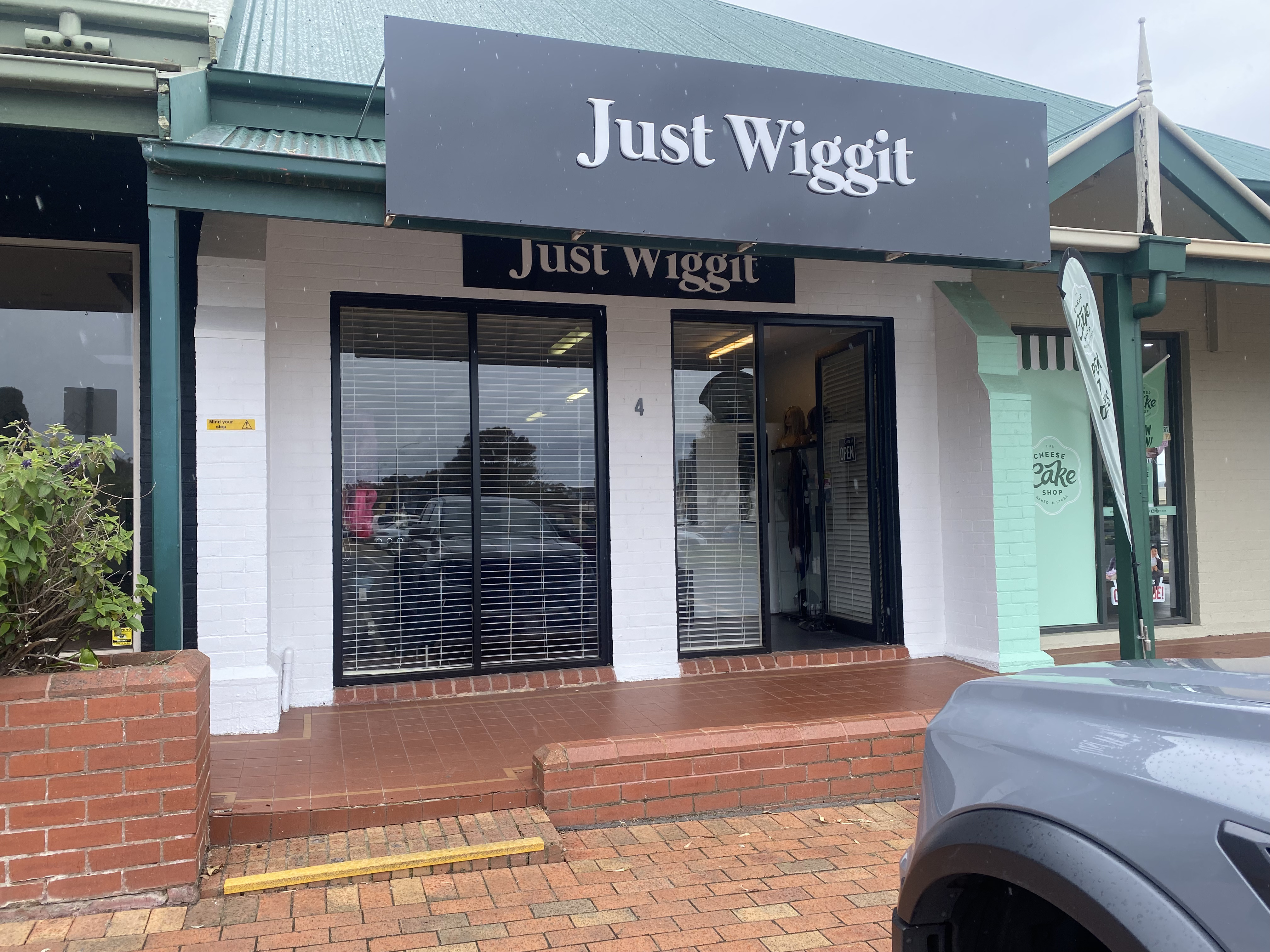 Just Wiggit shop image.
